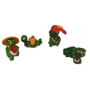 KINDER SURPRISE (4) TAPSI TURTLES
FERRERO 1991